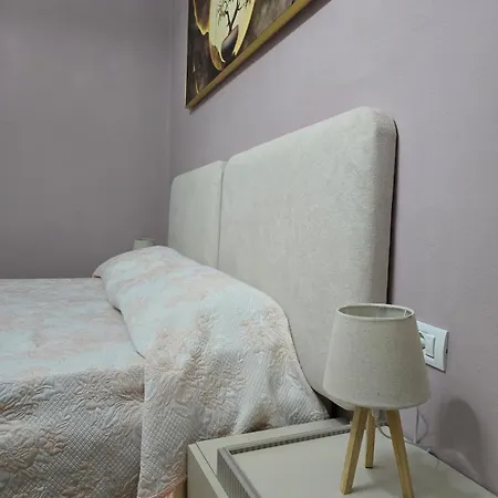 Vibes, Comfort! Appartamento Durrës